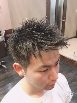 ヘアショップジャマー(Hair shop JAMMER) ザクザクベリーショート