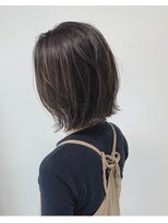 ニコフクオカヘアーメイク(NIKO Fukuoka Hair Make) 【NIKO】福岡天神大名シークレットハイライト赤味除去ロングボブ