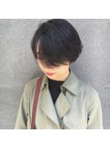ショートボブ