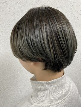 ジェナ(Jena) オリーブグレージュ×ハイライト