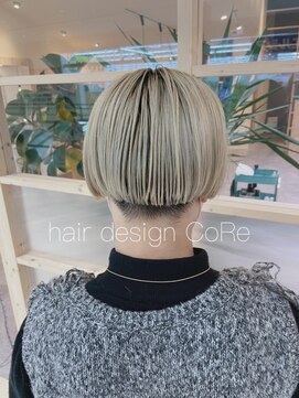 コレ(CoRE) 刈り上げがアクセント☆ミルクマッシュ
