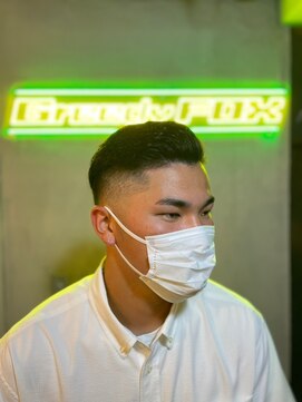 グリーディーフォックス 代々木(Greedy FOX) 韓国マッシュ/センタ-パ-ト/ツイストスパイラル/スキンフェード