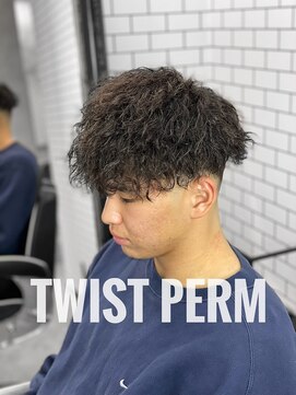 トップバイスリーナイン(TOP by THREE NINE) ツイストパーマ