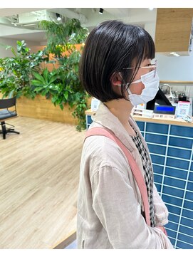 オーシャン(Ocean) ［Ocean Hair&Life 水田］ショートボブ風ぱっつん前髪スタイル