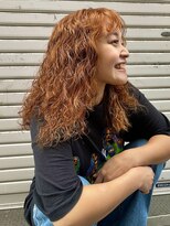 遊人セントラル(CENTRAL) オレンジロングカーリーヘア