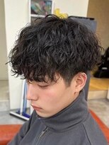 キングオブヘア バイ ノイズ 梅田茶屋町店(KING of hair by NOISM)&nbsp;メンズ髪型マッシュウルフセンターパート梅田茶屋町ショートヘア