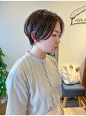 前下がりハンサムショートパーマレイヤー大人可愛いベージュ