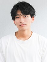 スーツ短髪ツーブロック束感モテる黒髪シークレットパーマ流行