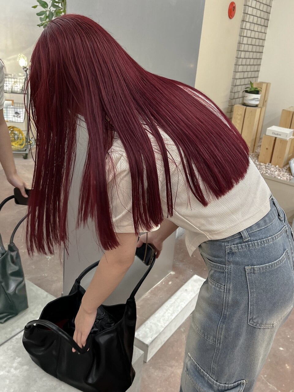 2025年夏】赤髪の髪型・ヘアアレンジ｜人気順｜ホットペッパー