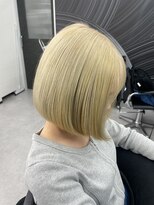 アルドーレフィエロ シンサイバシ(Ardore fiero shinsaibashi)&nbsp;ケアブリーチ2回で作るブロンドカラー♪[白川幸太]