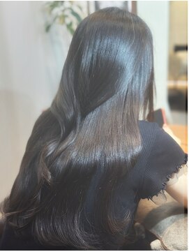 ヘアケアアンドヘアデザイン リベール(L:belle) イメチェン韓国ロング×艶巻暗髪黒髪髪質改善