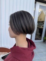 ノンヘアー(non hair)&nbsp;アンブレラ刈り上げ女子