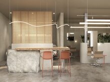 カフェのようなカウンターでゆったり過ごせます。