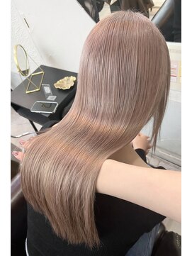 ラビス(Lovis) 大人ガーリー/似合わせカット/ミディアムレイヤー