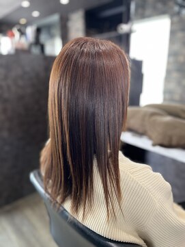 ヘアデザイナーズサロン 三嶋 サラツヤ明るめ白髪染めでもキレイになる