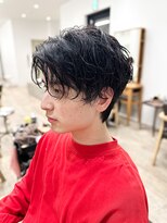 イル 天神西通り店(ill)&nbsp;【メンズ★天神】センターパート×シャドウパーマ×パーマ