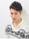 爽やかなのに男っぽい！ツーブロックショートパーマスタイル