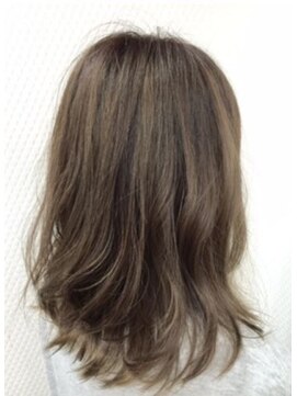 ジョリ フィーユ(jolie fille) 抜け感たっぷり☆外はね無造作ロブ