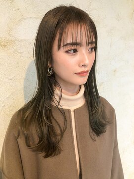 フルール(hair place Fleur) トレンドの薄め前髪&アッシュブラウン&ロングレイヤー