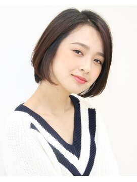 アイ(I.) 30代 40代 ショートボブ 簡単スタイリング 小顔 美シルエット