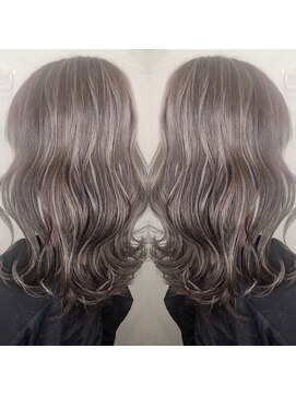 フレーム なんば店(FRAME) 【FRAME なんば】ハイライトカラー☆