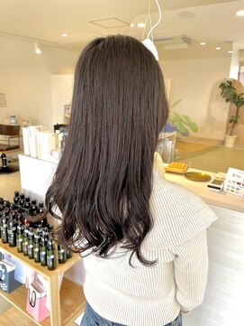 アオ(ao) ロングパーマスタイル