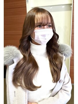 ビーハイブ 一番町店 アヴェダ(BEHIVE) 上品さのあるくびれロング　セットが苦手な方にもオススメ！