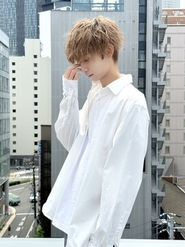 ロンド ローガン 名駅(Lond LOGAN) ツイストスパイラルパーマ　メンズカット　名古屋　眉毛