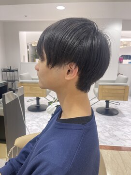 e.m.a プレミアムビューティーサロン 栄駅店(e.m.a PREMIUM BEAUTY SALON) 重ためメンズカット×襟足長め