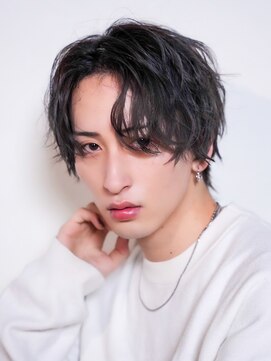 トゥルークリエイション 渋谷(True Creation SHIBUYA) 韓国風波打ちセンターパート