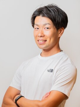 ブレイヴ(BRAVE) 刈り上げマッシュセンターパート