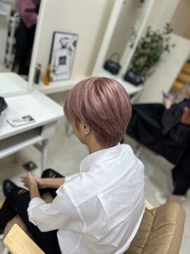 カリーナ(CARINA) ハイトーンマッシュ/ピンクミルクティー