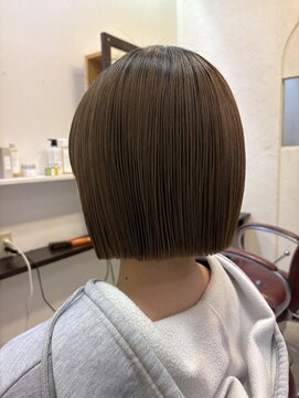 ミーテ(mi:te) ストレートボブ