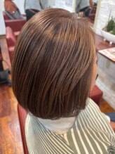 エピバイアニー(epi by annie)