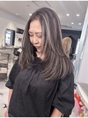 ハイライトカラーミルクティーベージュレイヤーカット
