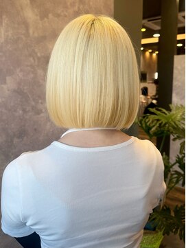 ザ ラブズ ラフズ ヘアー 本店(the loves laughs hair) 抜きっぱなし風ブロンド♪