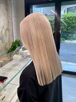 ブローチ(brooch)&nbsp;ブロンドベージュ　ケアブリーチ　静岡　草薙