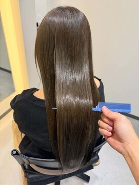 ラフテル(Laugh Tale) 髪質改善トリートメント＋カラー