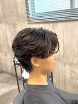 ビカム 名駅(become) 【ニュアンスパーマセンターパート】ニュアンスフェザー