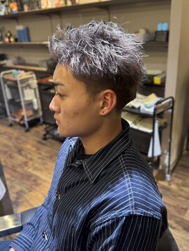 エクファフォーメン(EX-FA FOR MEN) 波巻きツイストスパイラル/リバースセンターパート/瀬田