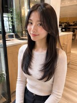 フィエル(Fier)&nbsp;大人の顔周りレイヤーカット×前髪カット
