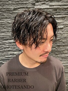 プレミアムバーバー 表参道店(PREMIUM BARBER produce by HIRO GINZA) メンズパーマ/ツーブロック/スパイラルパーマ/センターパート