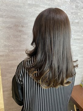 ヘア デザイン クランプ フロント(Hair Design CLAMP front) インナーブリーチでおしゃれなグレイカラー