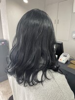 アジールヘア 所沢プロペ通り店(agir hair)&nbsp;ブルーブラック10代20代30代ロング