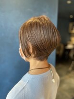 リュクスボーテ(LUXEBEAUTE') 後頭部丸み前下がりボブ/40代～60代