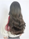 インナーレッド_斜めバンググレージュカラー_ba462361
