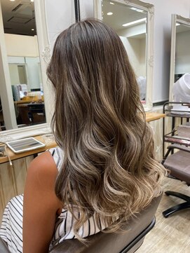 ウィスプヘアー(wisp HAIR) ＃ブリーチ＃ダブルカラー＃大宮＃埼玉