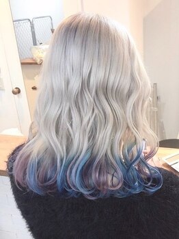 【ケラスターゼカクテルTR導入】艶カラー＋カクテルTRのクーポン有◎さら艶のハイトーンヘアが手に入る☆