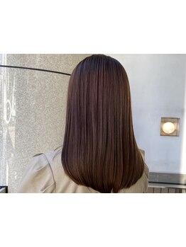 [髪質改善]髪質を変える酸性ストレート。髪に極めて優しくダメージレスに◇【表参道駅A2出口徒歩2分】