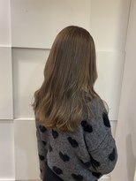 カルマンド(Calmando) 柔らかいゆるいグレージュ_ハイライト